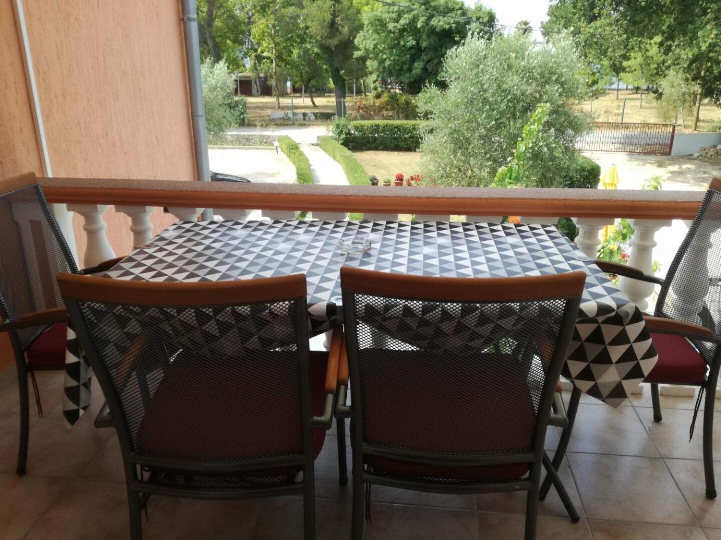 Apartments Darko - 30 M From Beach Sukošan Екстериор снимка