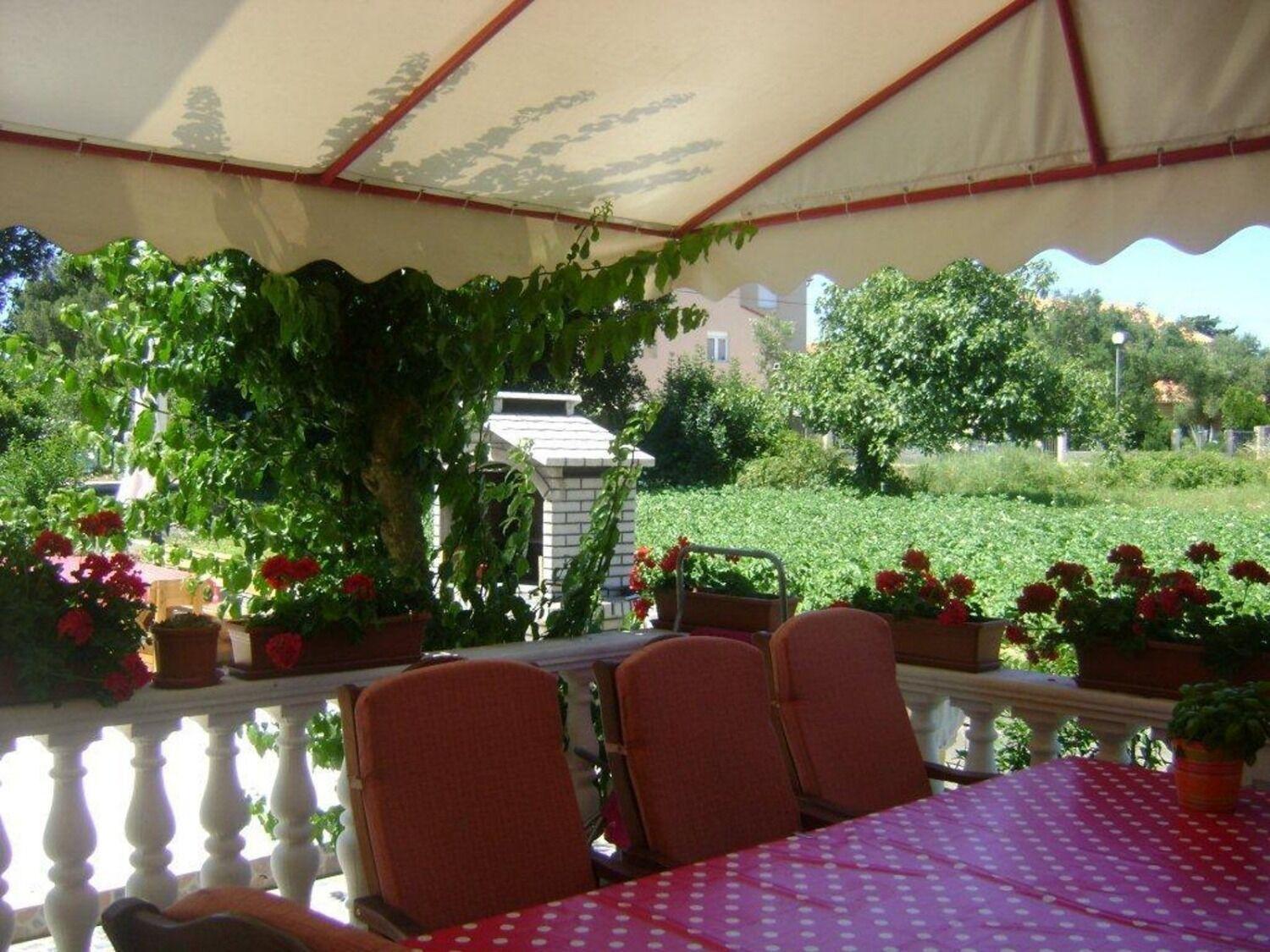Apartments Darko - 30 M From Beach Sukošan Екстериор снимка