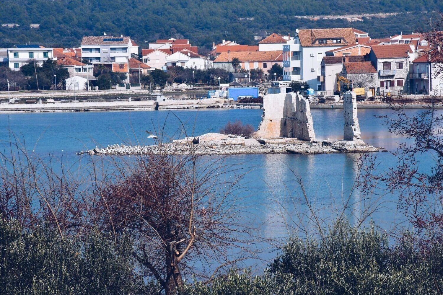 Apartments Darko - 30 M From Beach Sukošan Екстериор снимка